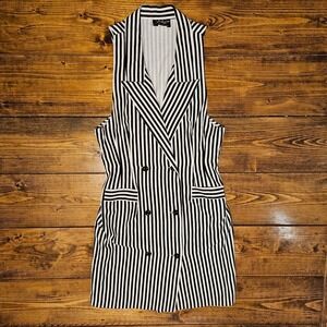 XTRMZ Black White Stripe Sleeveless Dress Faux Wrap Asymmetrical Hem Size 11‎